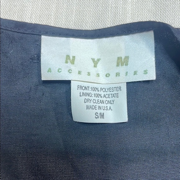 Leopard Print Vest with Black Lining - Picture 5 of 5